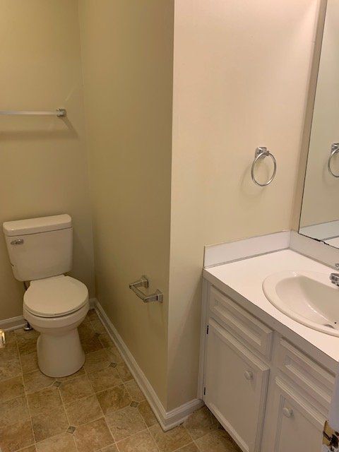 Building Photo - 3935 Sterling Pointe Dr