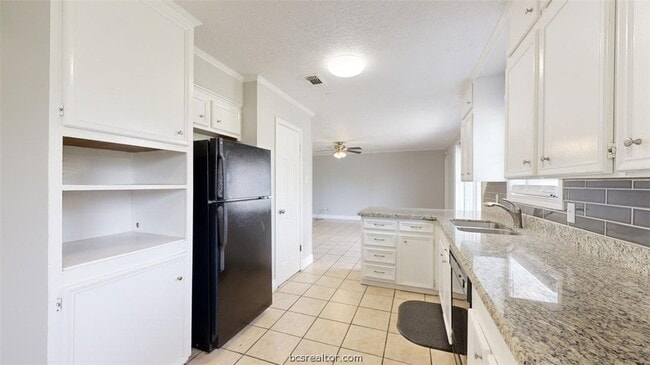 Building Photo - 1417 Antone Ct