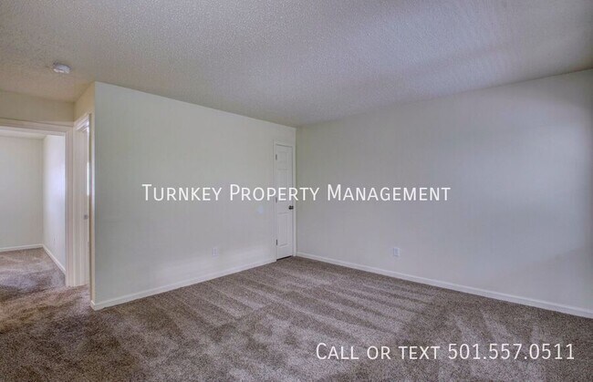 Building Photo - 1605 Pickering Dr