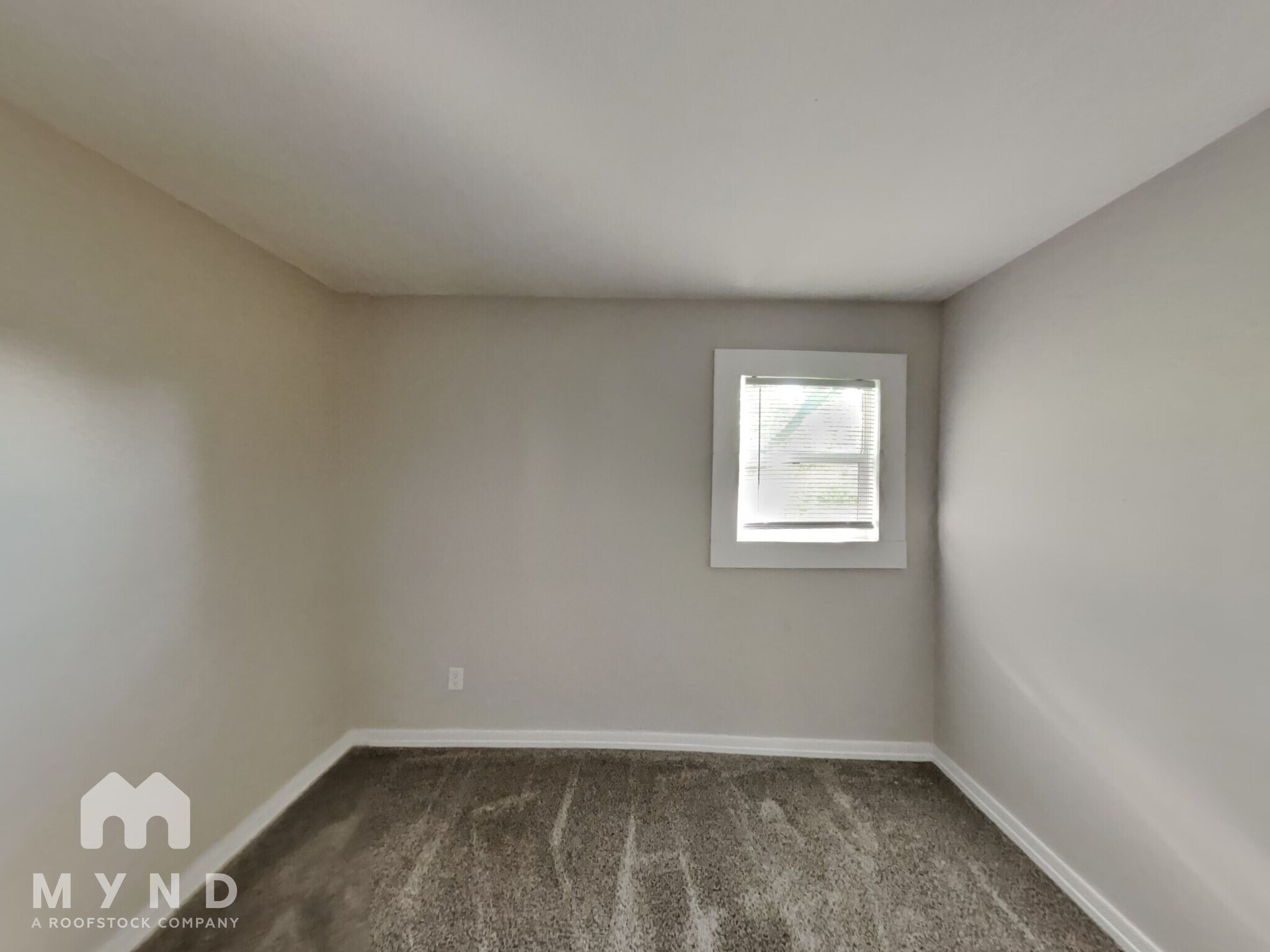 Building Photo - 3040 Wadsworth Ct