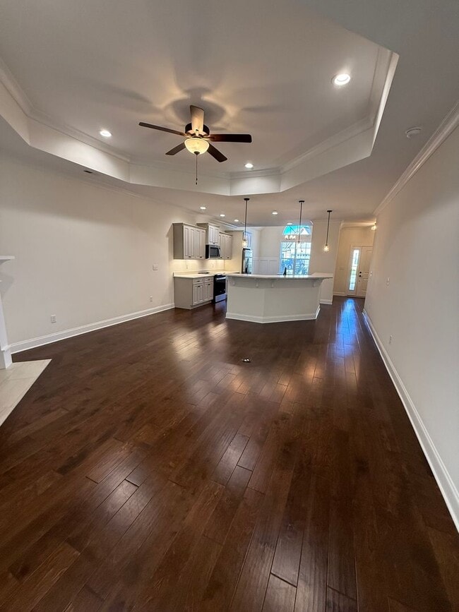 Building Photo - Townhouse for Rent in Hixson