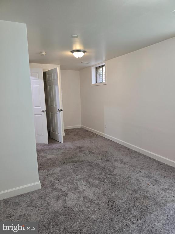 Building Photo - 10206 Farrar Ave