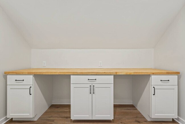 Building Photo - 101 Union Ave