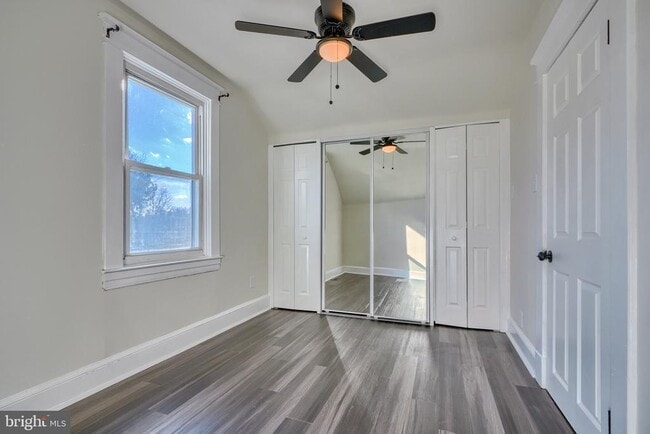 Building Photo - 6504 Rosemont Ave