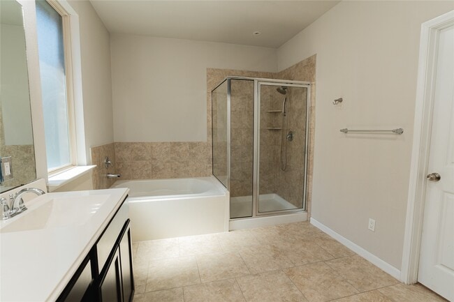 Building Photo - 2703 Osprey Ln