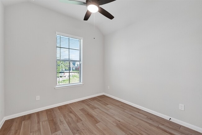 Building Photo - 27306 Ky Cv Ct