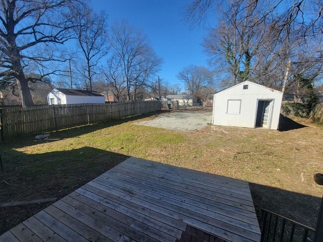 Building Photo - 3719 Moody Ave