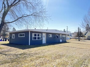Building Photo - 1634 Hill Ave