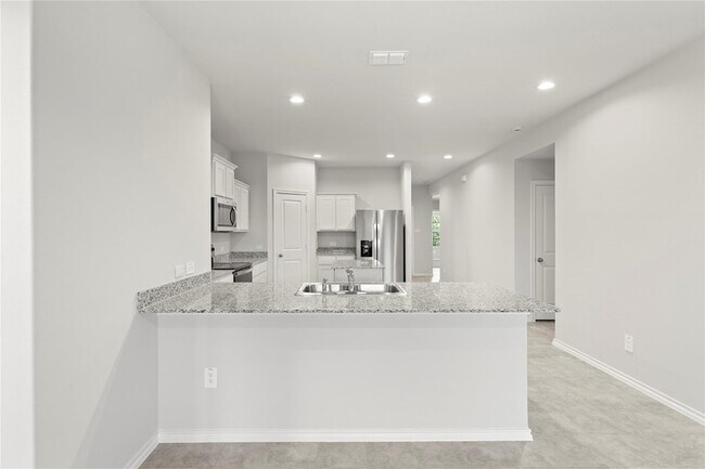 Building Photo - 317 Bent Oak Dr