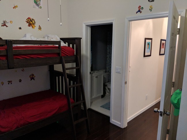 Building Photo - 12121 SW 5th St