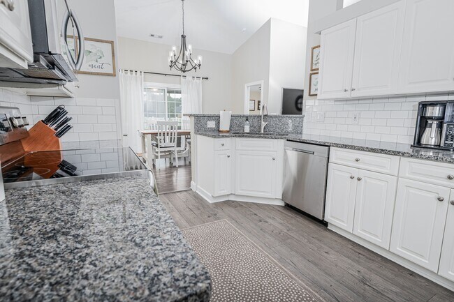 Building Photo - 104 Jubilee Pl