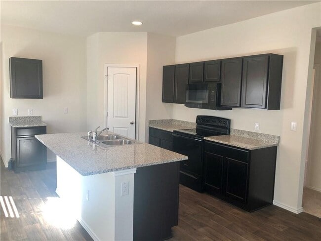 Building Photo - 11904 Pyrite Rd