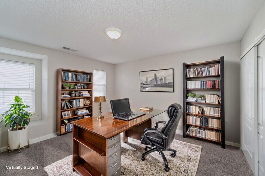 Building Photo - 13636 Coram Pl