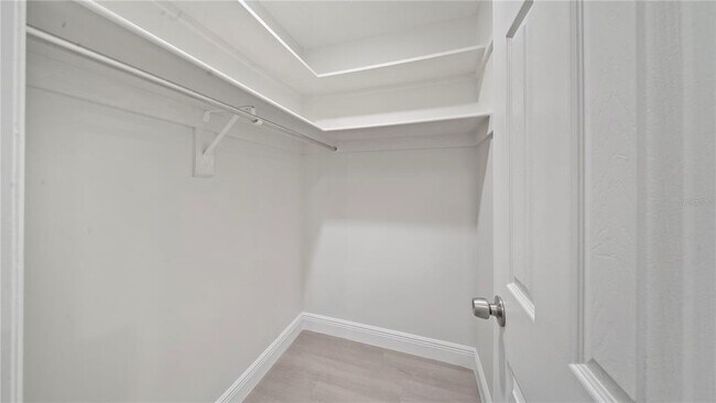 Building Photo - 2662 Derbyshire Rd