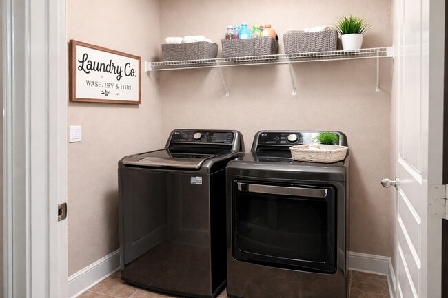 Building Photo - 3915 Markspring Ln