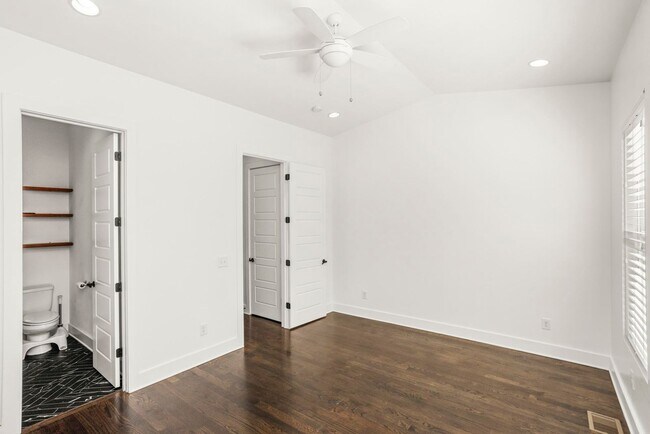 Building Photo - 1034 Maynor Ave