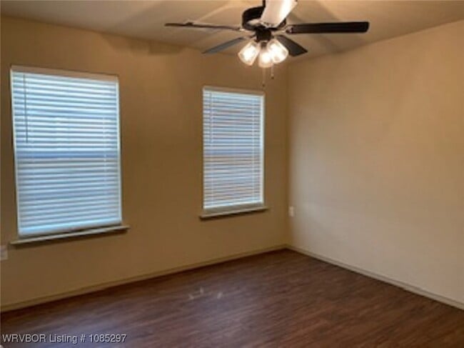 Building Photo - 6821 Veterans Ave