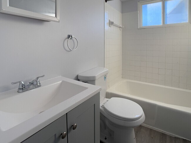 Bathroom - Ventnor Flatz