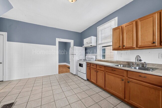 Building Photo - 4446 Itaska St