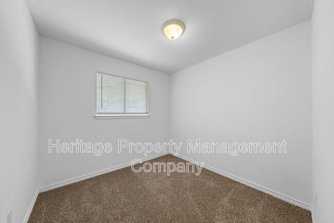 Building Photo - 4942 Driskill St