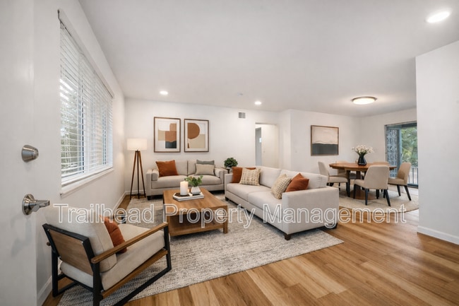 Building Photo - 8309 Lowell Ave