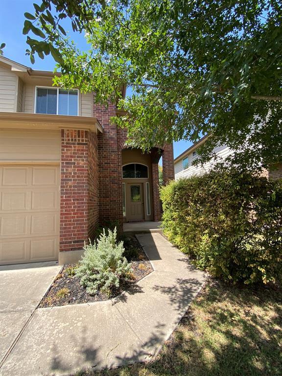 Building Photo - 2221 Nestlewood Dr