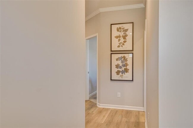 Building Photo - 105 Essence Dr