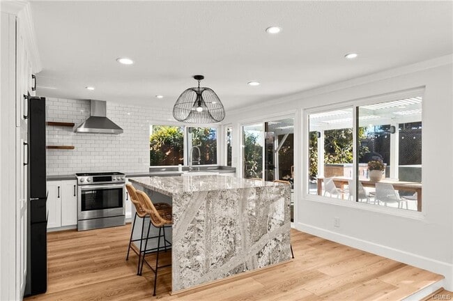 Building Photo - 25392 Neptune Dr