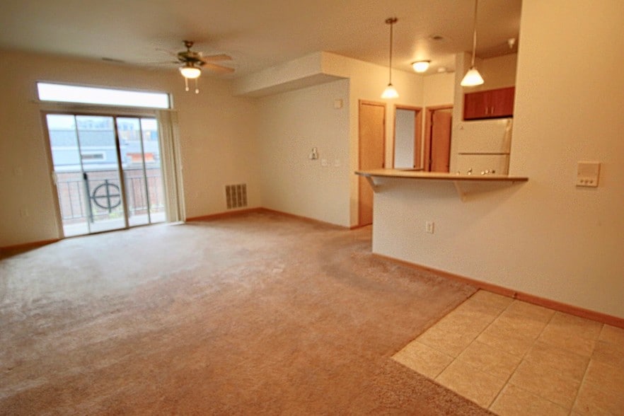 Building Photo - Bel Mora