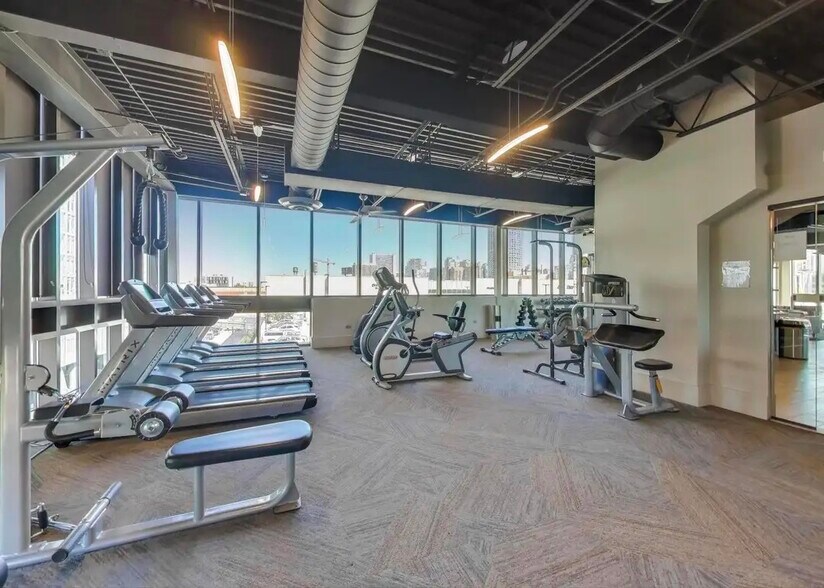 Gym - 660 W Wayman St