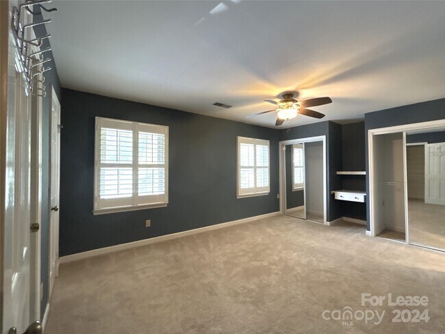 Building Photo - 6740 Constitution Ln