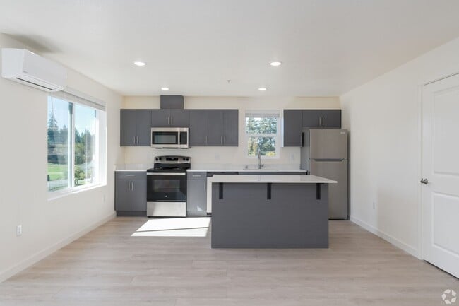 Interior Photo - Bella Meadows