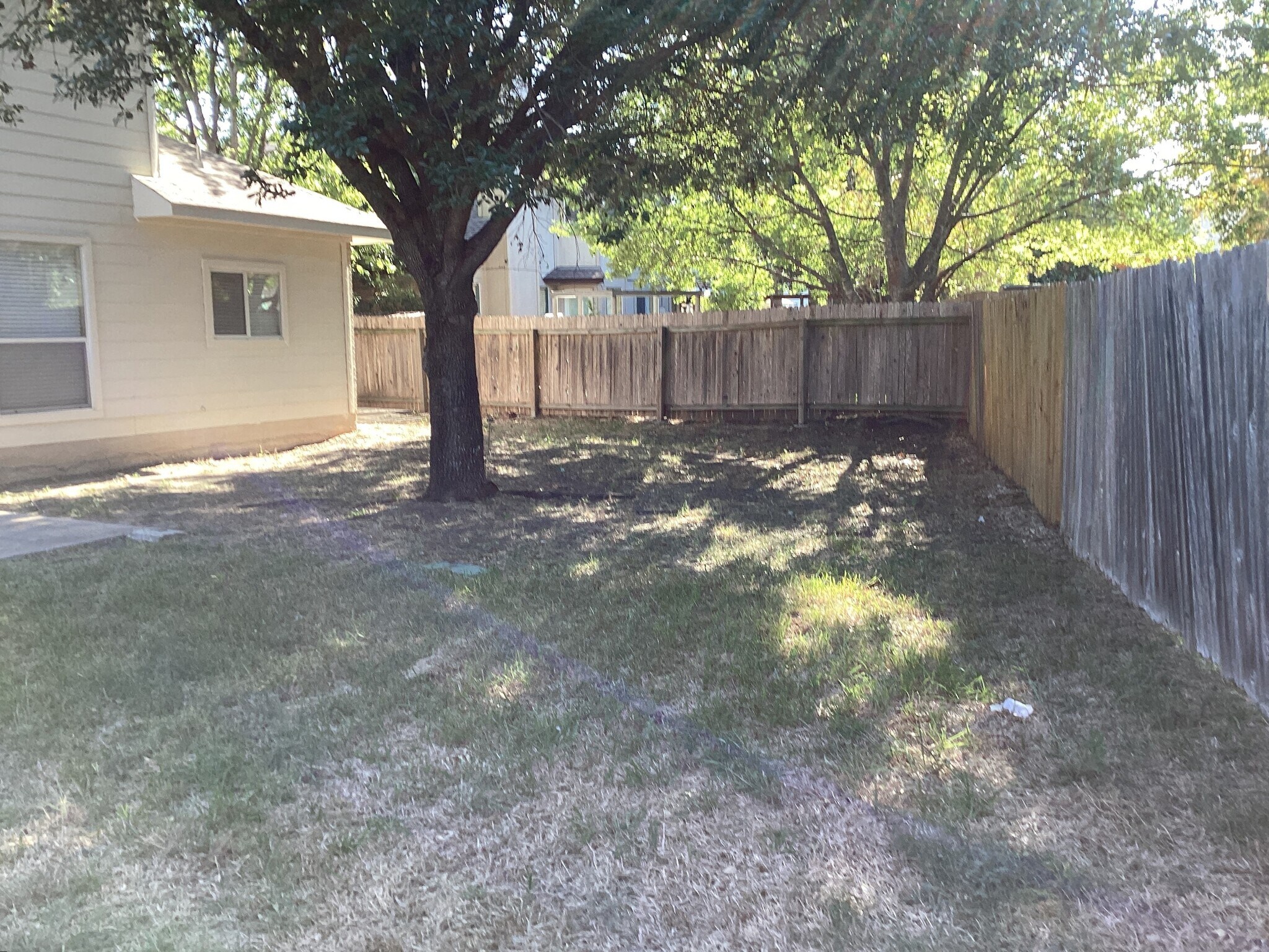 Building Photo - 3608 Cheyenne St