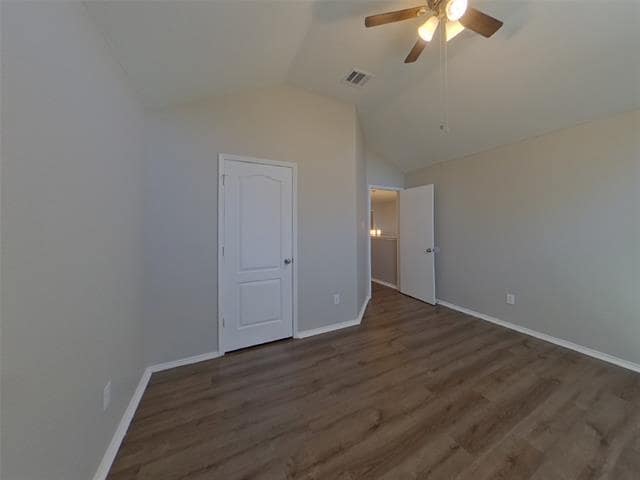 Building Photo - 2784 Sweetbriar Ln