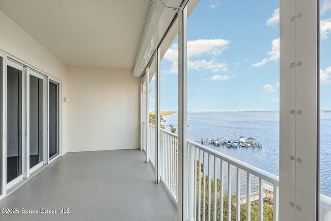 Building Photo - 15 Indian River Dr