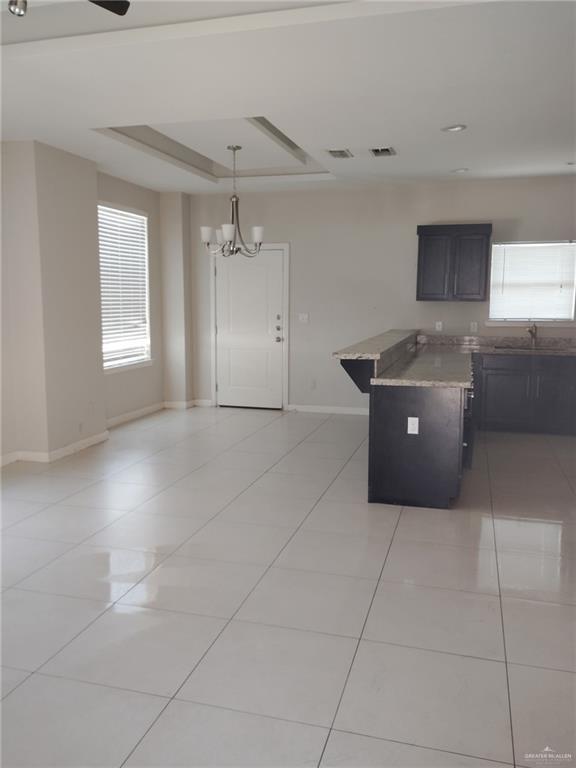 Building Photo - 208 Teak Dr