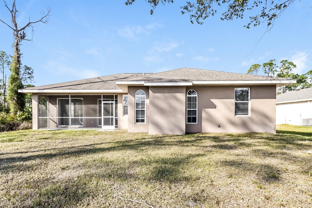 Building Photo - 7452 Battalla Rd