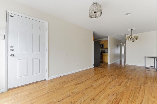 Building Photo - 46 Armstrong Ave