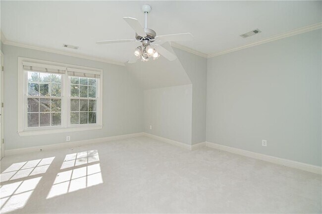 Building Photo - 4012 Erin Dr
