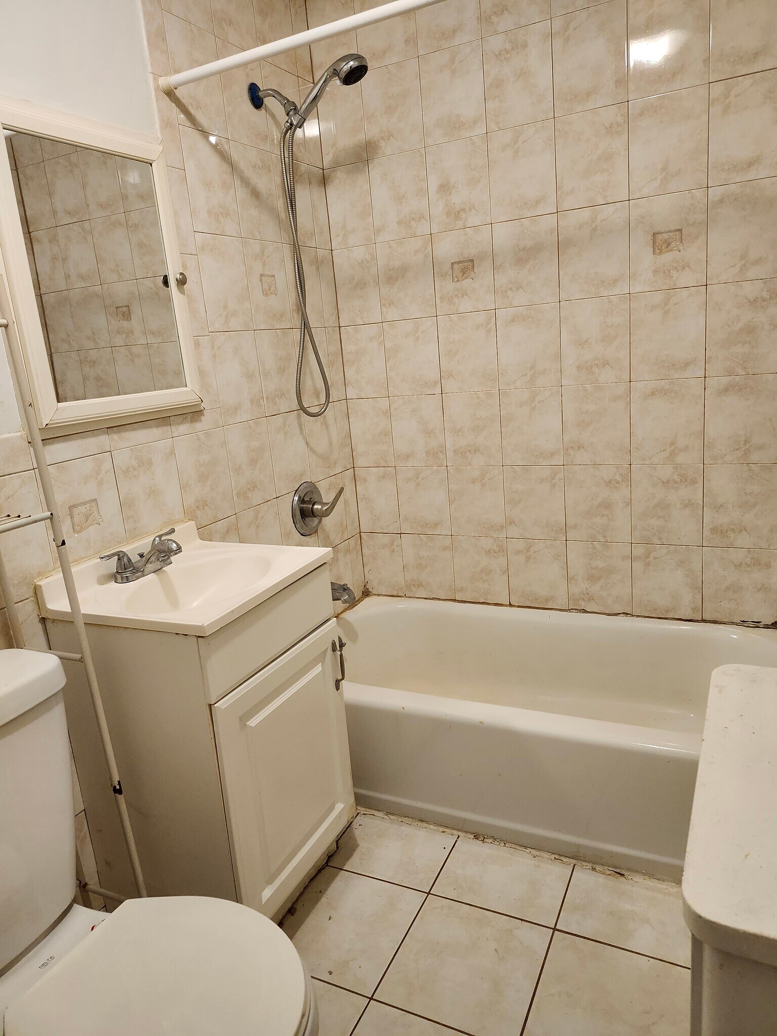 Bathroom - 21421 47th Ave