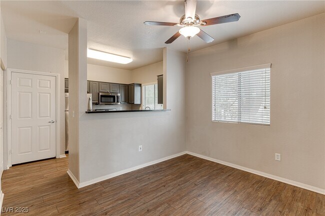 Building Photo - 5250 S Rainbow Blvd