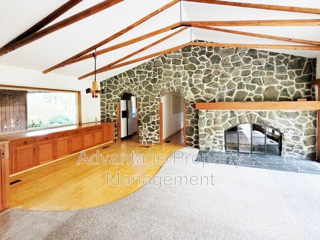 Building Photo - 22876 Alsea Hwy