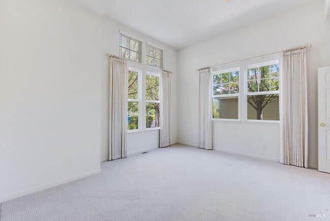 Building Photo - 205 Saddle Wood Dr