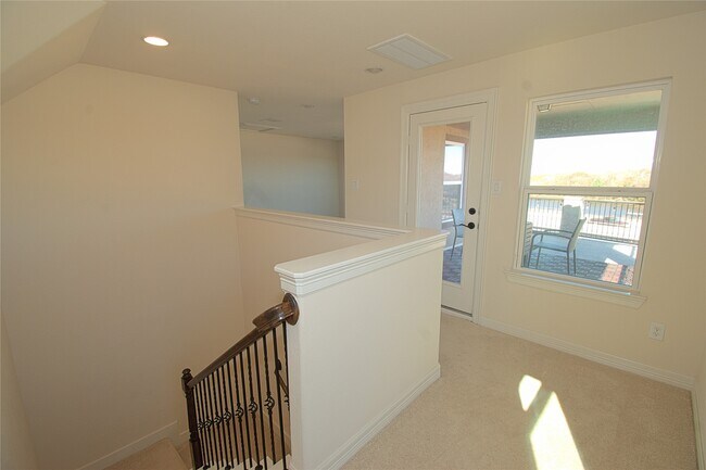 Building Photo - 4132 Boardwalk Blvd