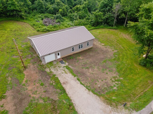 Building Photo - 7795 Loches Rd
