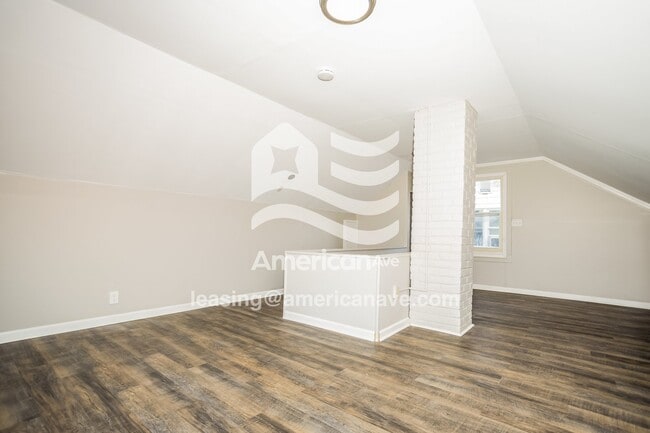 Building Photo - 15132 Evergreen Rd