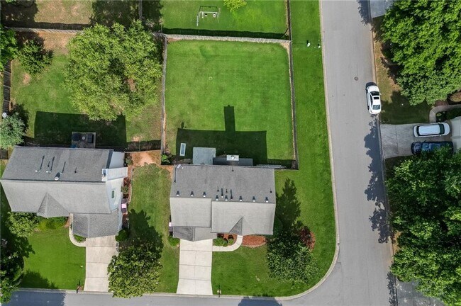 Building Photo - 305 Leatherman Ct