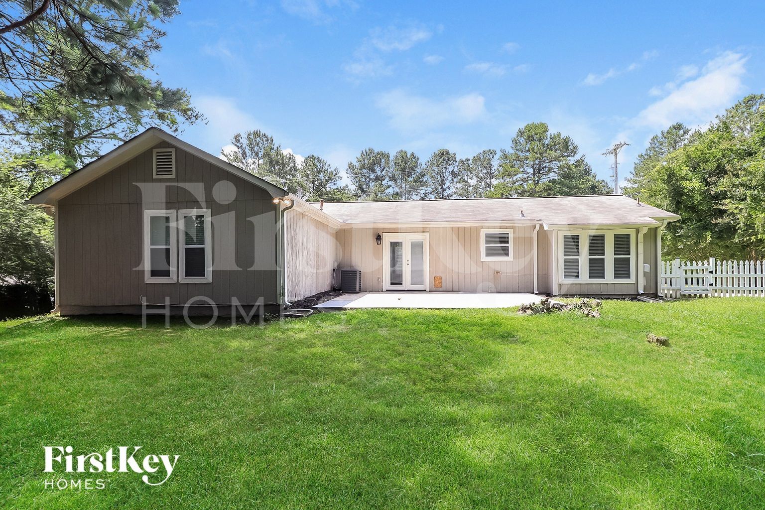 Building Photo - 3247 Palomino Dr