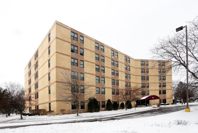 Building Photo - Cedar Village of Arlington Heights