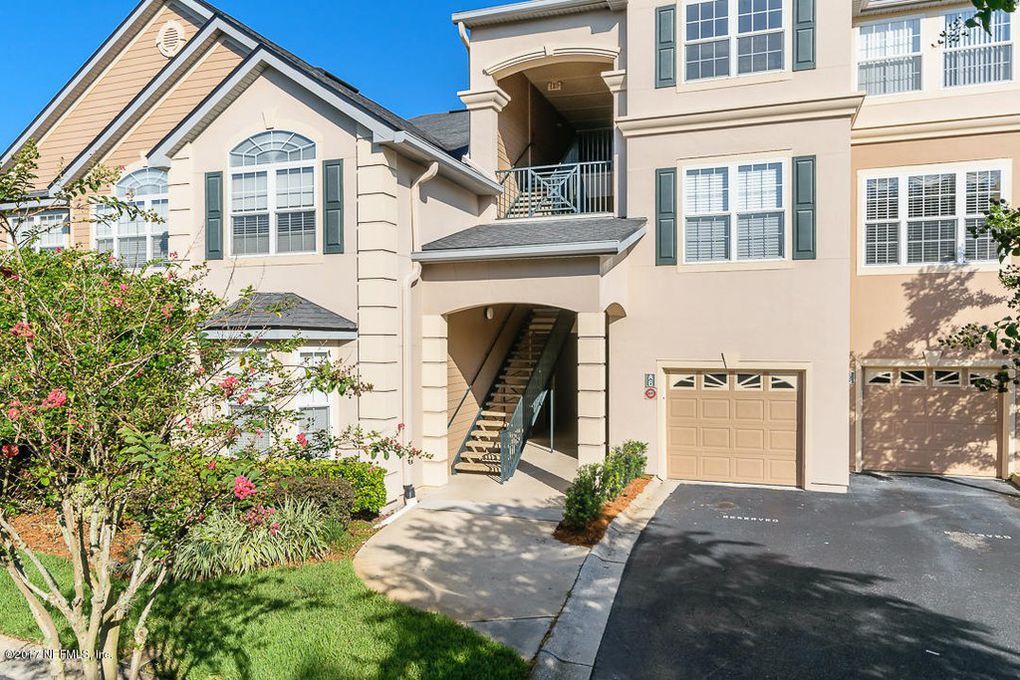 Building Photo - 13810 Sutton Park Dr N